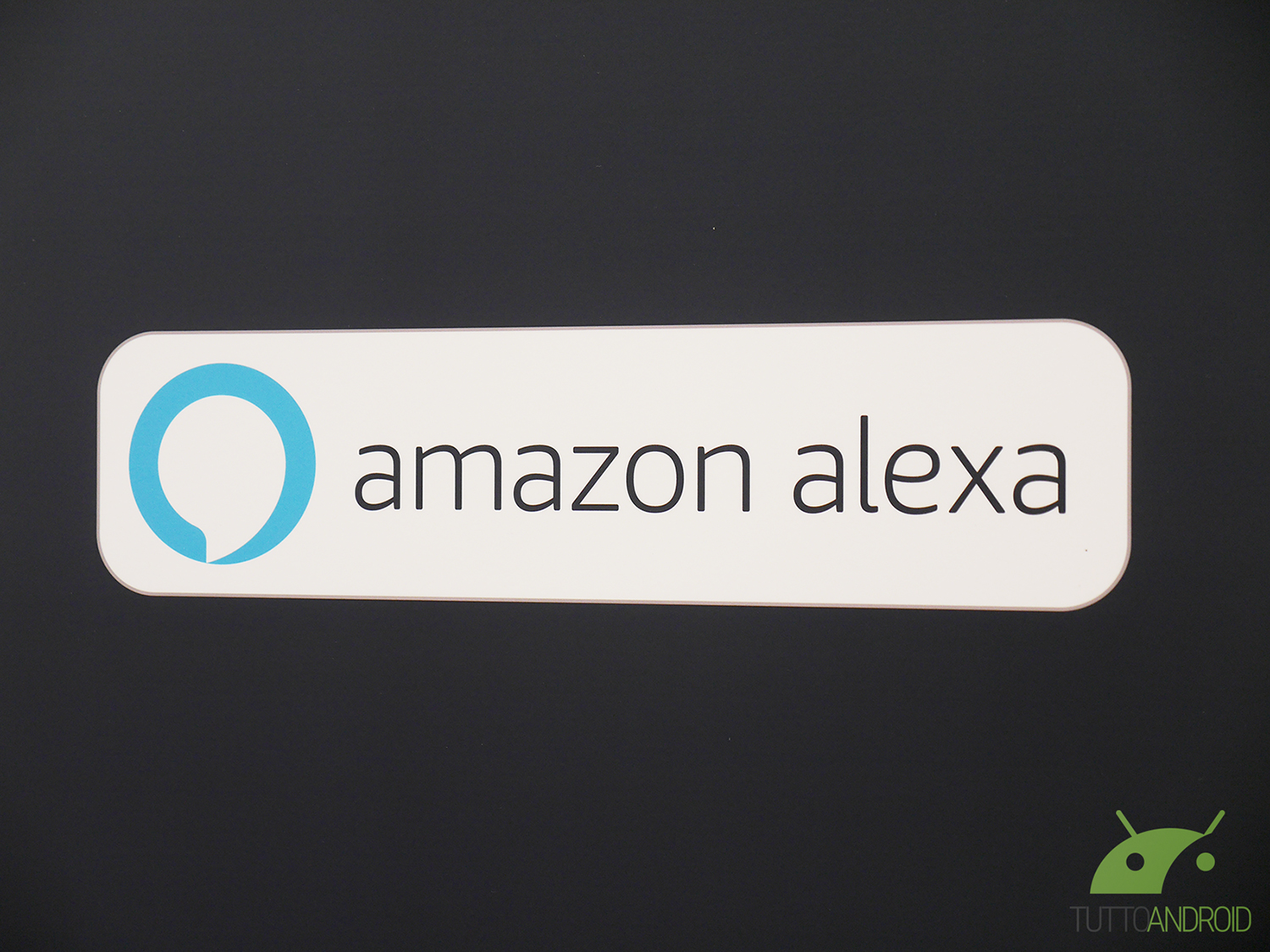 In futuro Amazon Alexa potrà dialogare anche in dialetto