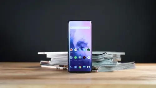 OnePlus 7 Pro ufficiale: fotocamera anteriore pop-up e prezzi alti
