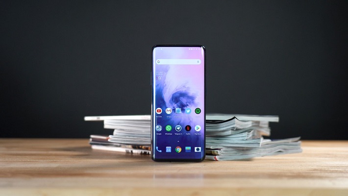 OnePlus 7 Pro ufficiale: fotocamera anteriore pop-up e prezzi alti