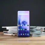 OnePlus 7 Pro ufficiale: fotocamera anteriore pop-up e prezzi alti